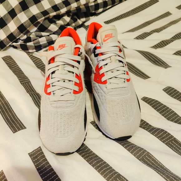 Nike Air Max 90 Infrared - Picture 2 of 10